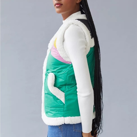 Urban Outfitters BDG Nylon Sherpa Vest XXS NWT - Picture 6 of 6